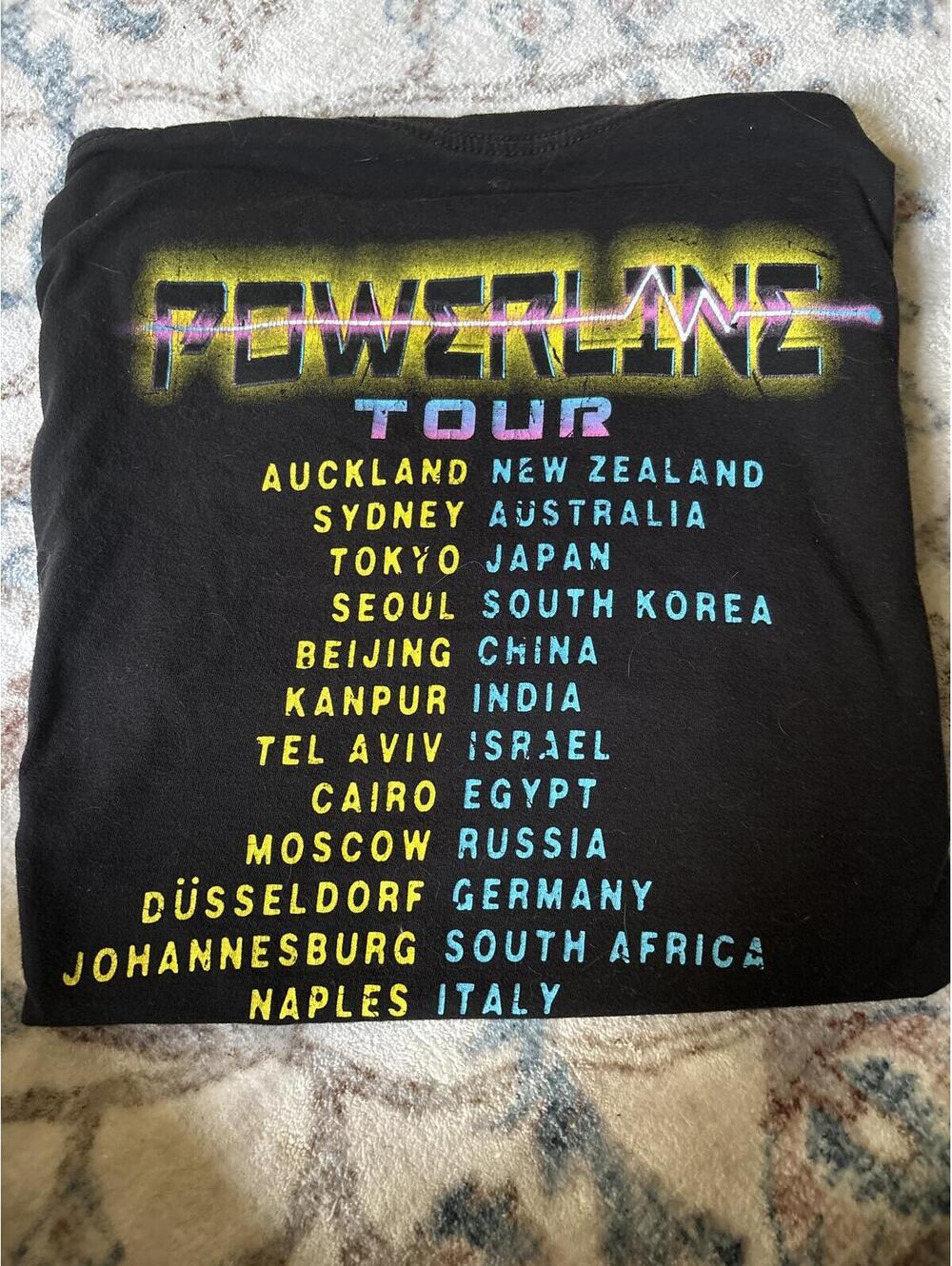 A Goofy Movie Powerline Concert Tee - Adult Small - Picture 2 of 3